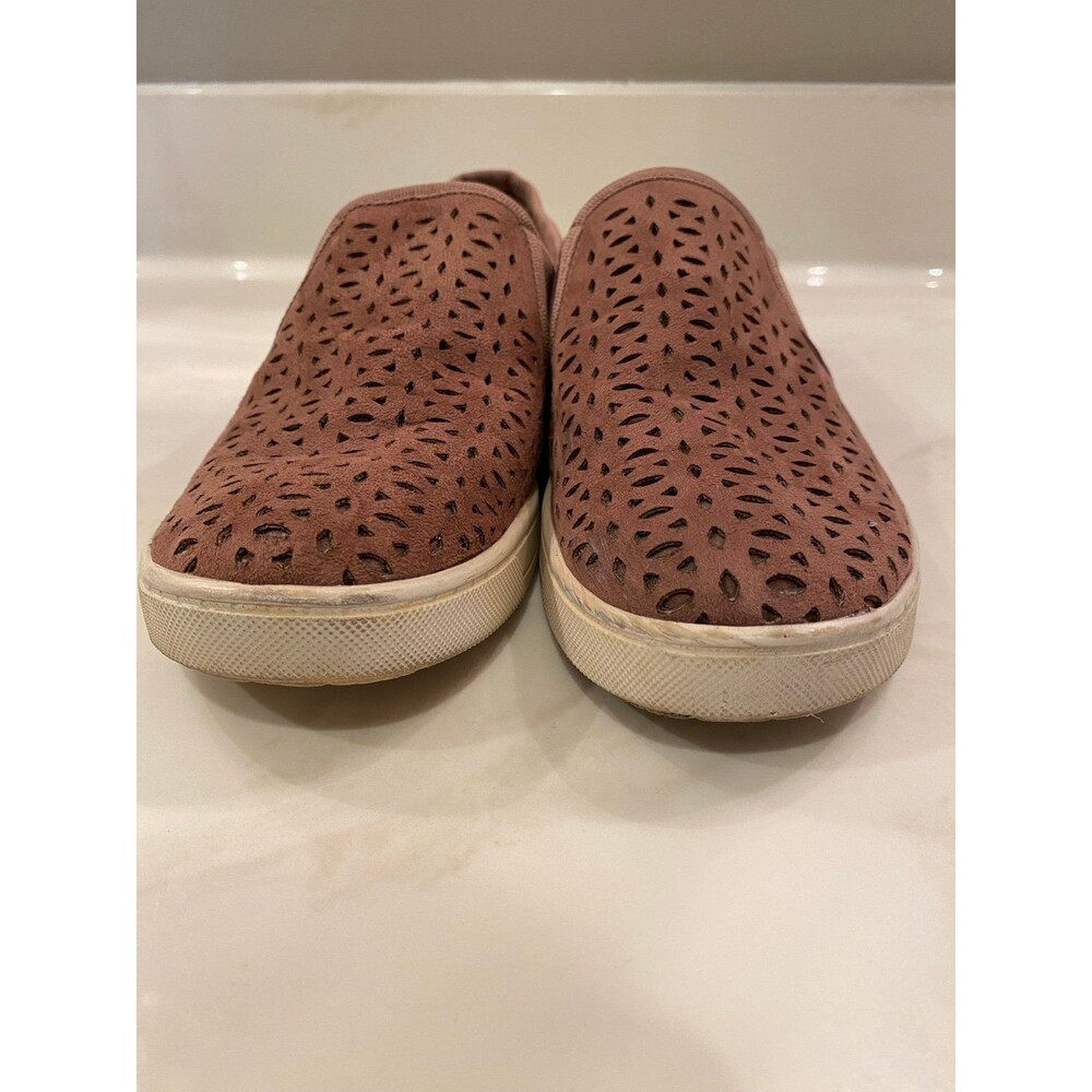 Croft & Barrow Ortholite Womens Size 7‎ M Faux Suede Lazer Cut Slipon Shoes - Picture 4 of 11